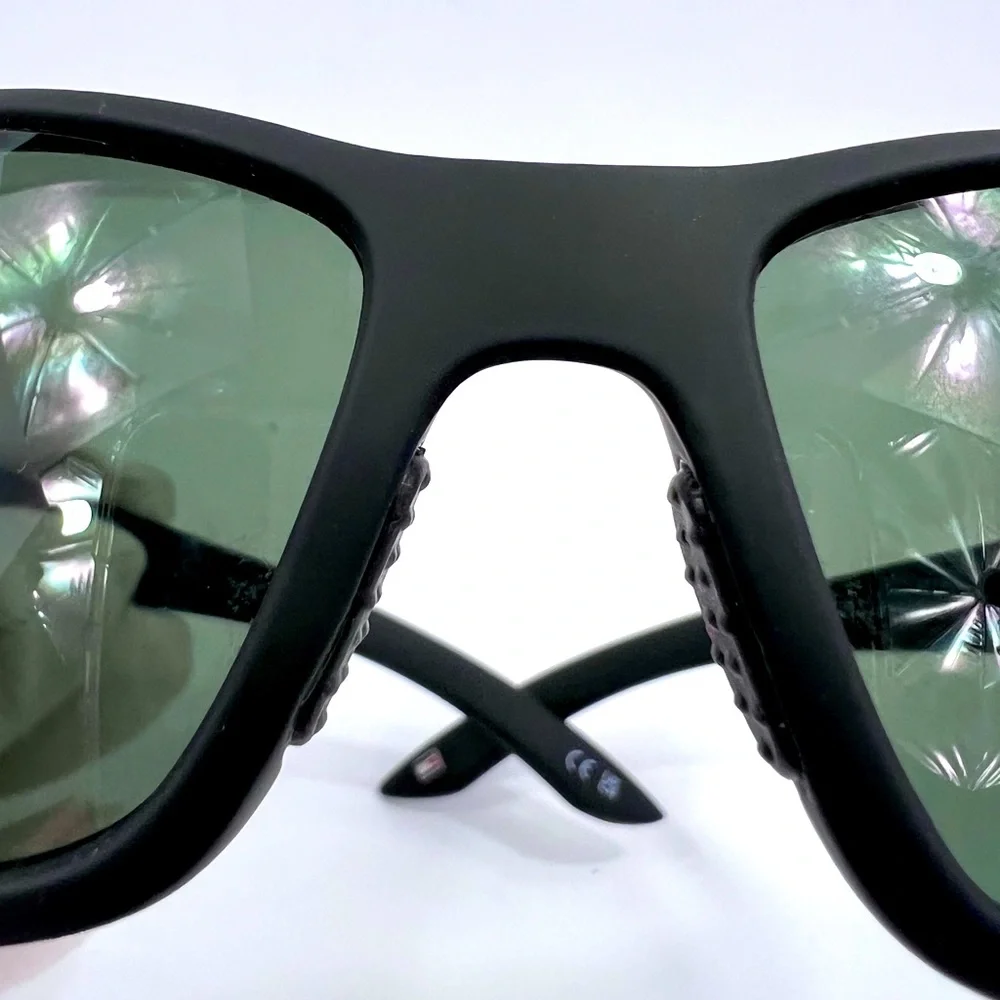⭐️TOMMY HILFIGER💯BLACK FRAME, SPORTS, OLIVE GREEN LENSES, SUNGLASSES **UNISEX**